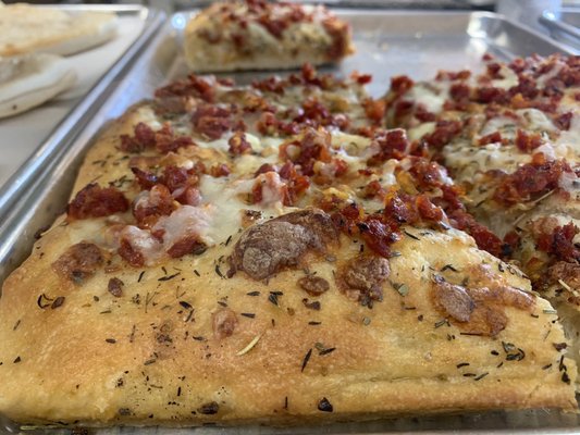 Villaggio Pizzeria by null