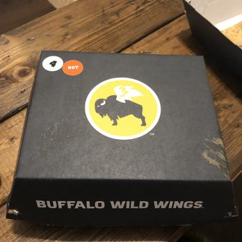 Buffalo Wild Wings - American Near Me - Norman, Oklahoma