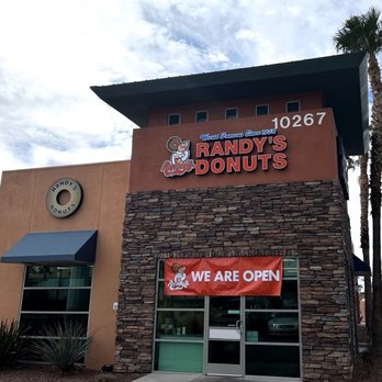 Randy's Donuts - @endoedibles on Instagram 07/10/24 - Donuts Near Me - Las Vegas, Nevada