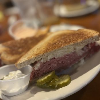 O'Keefes Irish Pub & Restaurant - Reuben sandwich - Irish Pub Near Me - Tavares, Florida O'Keefes Irish Pub & Restaurant - Reuben sandwich - Irish Pub Near Me - Tavares, Florida