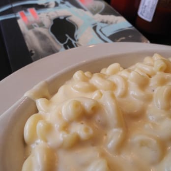 Handlebar - gouda mac. a little too salty. - Vegetarian Near Me - Chicago, Illinois