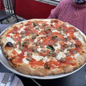 Juliana's - Margherita Pizza w/Sausage - Pizza Near Me - Brooklyn, New York