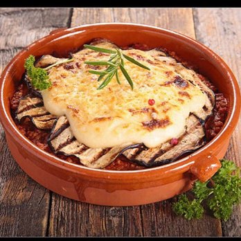 Baalbakis Restaurant - Lebanese Near Me - London, XGL