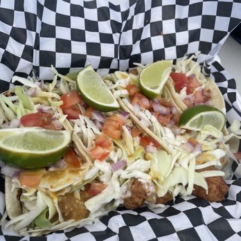 Dia De Los Pescados - Fish tacos - Food Trucks Near Me - El Paso, Texas