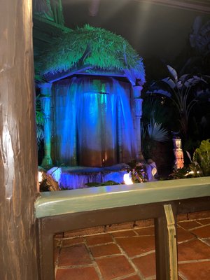 Walt Disney's Enchanted Tiki Room by null