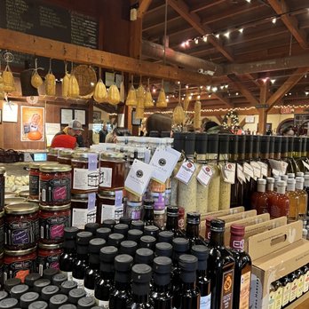 V Sattui Winery - Wineries Near Me - Saint Helena, California V Sattui Winery - Wineries Near Me - Saint Helena, California