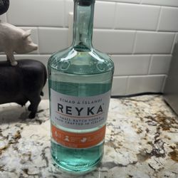 Don's & Ben's - Reyka Vodka