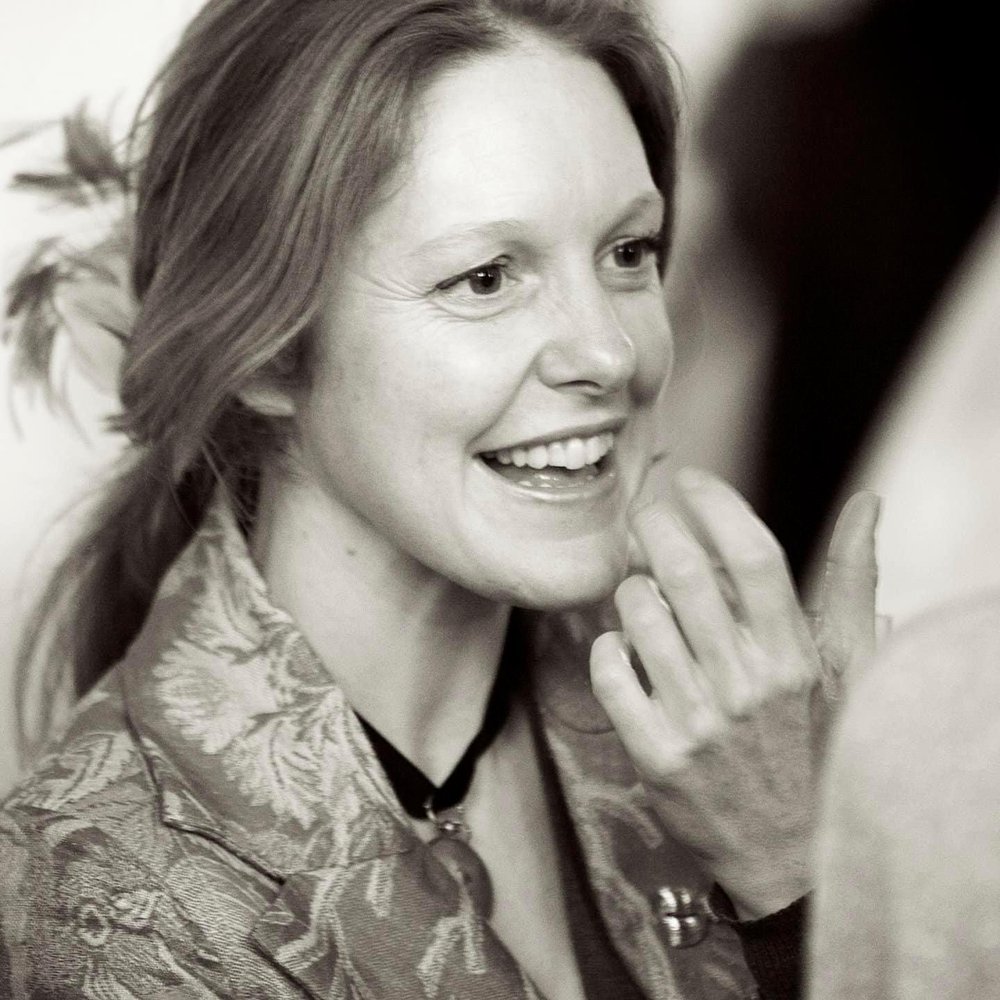 Rosanne Hooper's Instagram, Twitter & Facebook on IDCrawl