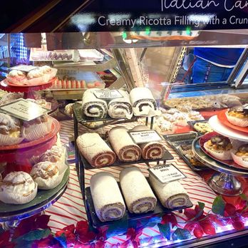 West Side Market - Delicious desserts and pastries - Public Markets Near Me - Cleveland, Ohio West Side Market - Delicious desserts and pastries - Public Markets Near Me - Cleveland, Ohio