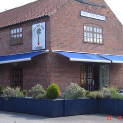 Retford Bay Tree Cafe Bar