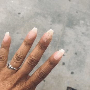 Bedazzled Nails and Spa - Waxing Near Me - Chicago, Illinois