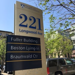 Brigham Dermatology Associates - Sign outside of 221 Longwood