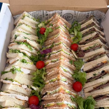King Catering - Caterers Near Me - San Pedro Alcántara, Massachusetts