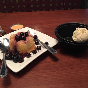Ruby Tuesday - Great summer Dessert!! - American Near Me - Clarksburg, West Virginia
