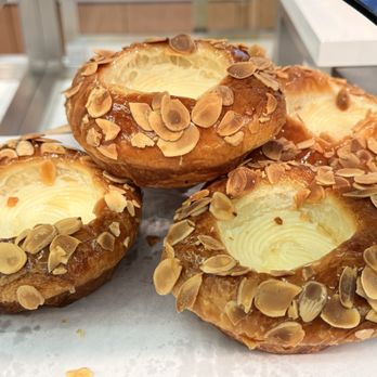 Paris Baguette - Bakeries Near Me - Vancouver, British Columbia Paris Baguette - Bakeries Near Me - Vancouver, British Columbia