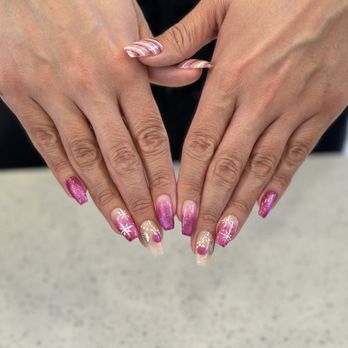 Vamp Nail Bar - Pink sparkle - Nail Salons Near Me - Gilbert, Arizona