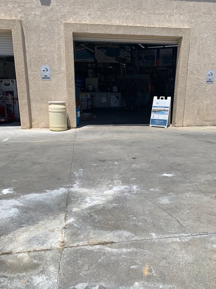 SCP DISTRIBUTORS 5352 Washington Blvd, Los Angeles, California Hot