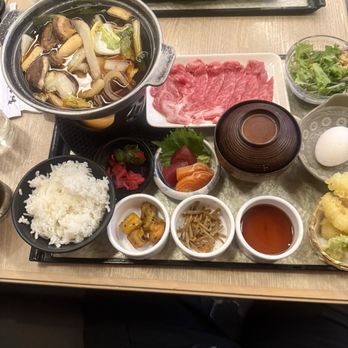 Rinka - Beef sukiyaki - Japanese Near Me - Honolulu, Hawaii