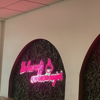 Madres Brunch - Breakfast & Brunch Near Me - Whittier, California Madres Brunch - Breakfast & Brunch Near Me - Whittier, California