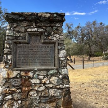 Mark Twain Cabin - Landmarks & Historical Buildings Near Me