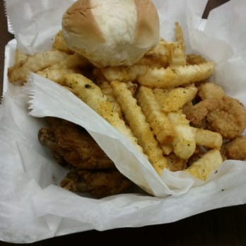 Supreme Hot Wings - Shrimp and wings special (lemon pepper) - Chicken Wings Near Me - Memphis, Tennessee