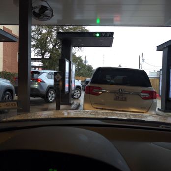 Chick-fil-A - Serious traffic jam today....the helpful helpers have vanquished - Fast Food Near Me - Austin, Texas