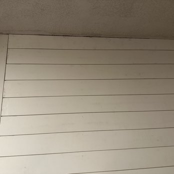 Handy Randy - Wall he did but didn't complete. - Handyman Near Me Handy Randy - Wall he did but didn't complete. - Handyman Near Me