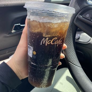 McDonald's - This obviously isn't full. - Burgers Near Me - Mesa, Arizona McDonald's - This obviously isn't full. - Burgers Near Me - Mesa, Arizona