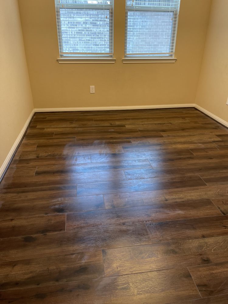 Slide of Maxwell Remodeling