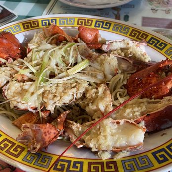 Ken Kee - Garlic lobster - Seafood Near Me - Chicago, Illinois Ken Kee - Garlic lobster - Seafood Near Me - Chicago, Illinois