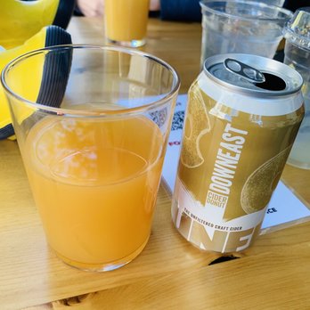 Chomp Kitchen and Drinks - American Near Me - Providence, Rhode Island