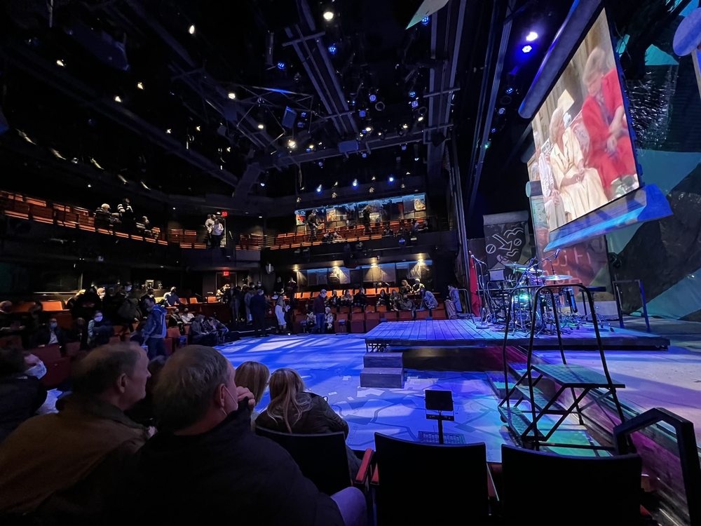 Texas Stage STAGES - Updated December 2024 - 51 Photos & 56 Reviews - 800 Rosine St ...