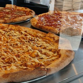 Ian's Pizza Milwaukee | Story Hill - Some of the choices today - Pizza Near Me - Milwaukee, Wisconsin Ian's Pizza Milwaukee | Story Hill - Some of the choices today - Pizza Near Me - Milwaukee, Wisconsin
