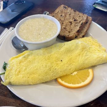 Famous Toastery Carolina Forest - The Blah Blah Blah Omelet Breakfast - Breakfast & Brunch Near Me - Myrtle Beach, South Carolina Famous Toastery Carolina Forest - The Blah Blah Blah Omelet Breakfast - Breakfast & Brunch Near Me - Myrtle Beach, South Carolina