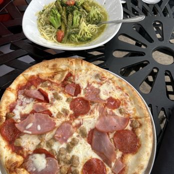 Adriano's Italian Restaurant - Carnivor pizza and veggie pasta - Italian Near Me - Marble Falls, Texas