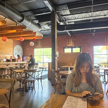 Hopstix - Breweries Near Me - Chamblee, Georgia