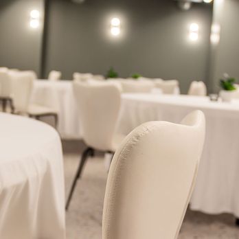 Hotel Alexander - The Social Event Space - Hotels Near Me - Mankato, Minnesota