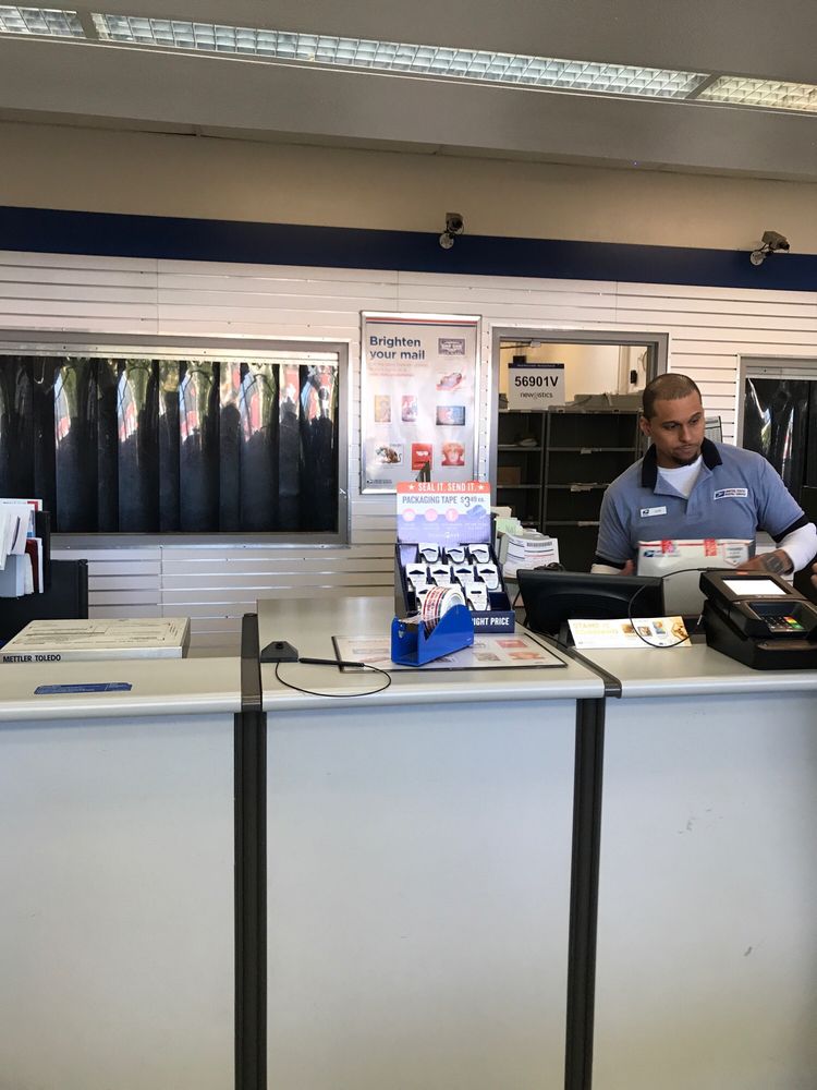 US POST OFFICE 13 Photos & 60 Reviews Post Offices 21606