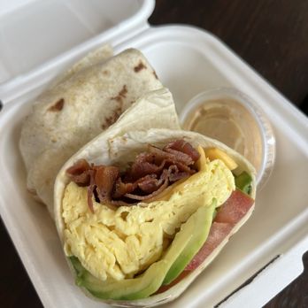 Le Café Market - Cafes Near Me - Arlington, Virginia Le Café Market - Cafes Near Me - Arlington, Virginia