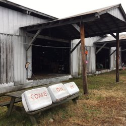 Hughesville Village Market - Entrance to Hughesville Village Market