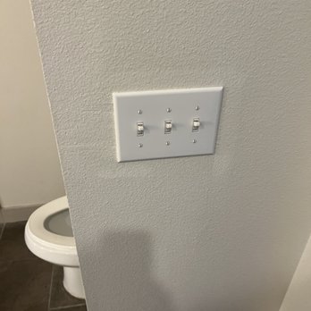 Agave - How they paint the units. - Apartments Near Me - San Antonio, Texas Agave - How they paint the units. - Apartments Near Me - San Antonio, Texas