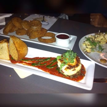 Hilo Bay Cafe - New American Near Me - Hilo, Hawaii