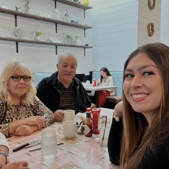 Toast Kitchen & Bar - Good Food Reviewers Meeting. XRYReviewsinc. - Breakfast & Brunch Near Me - Brea, California Toast Kitchen & Bar - Good Food Reviewers Meeting. XRYReviewsinc. - Breakfast & Brunch Near Me - Brea, California