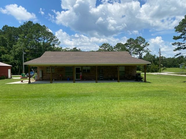 Slide of B&M Roofing