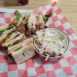 Club sandwich with coleslaw