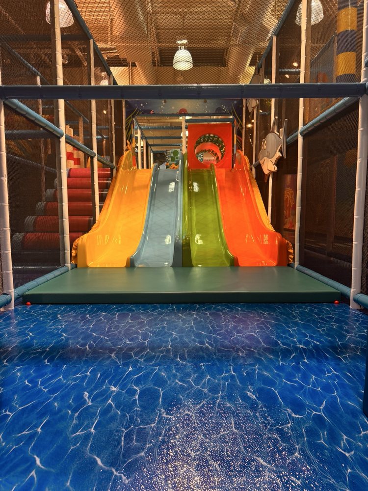 Social spots from Go Playland