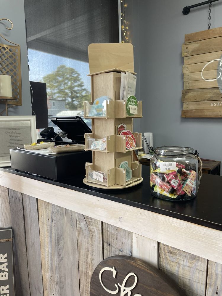 Chany’s Shear Shot & Boutique Logo