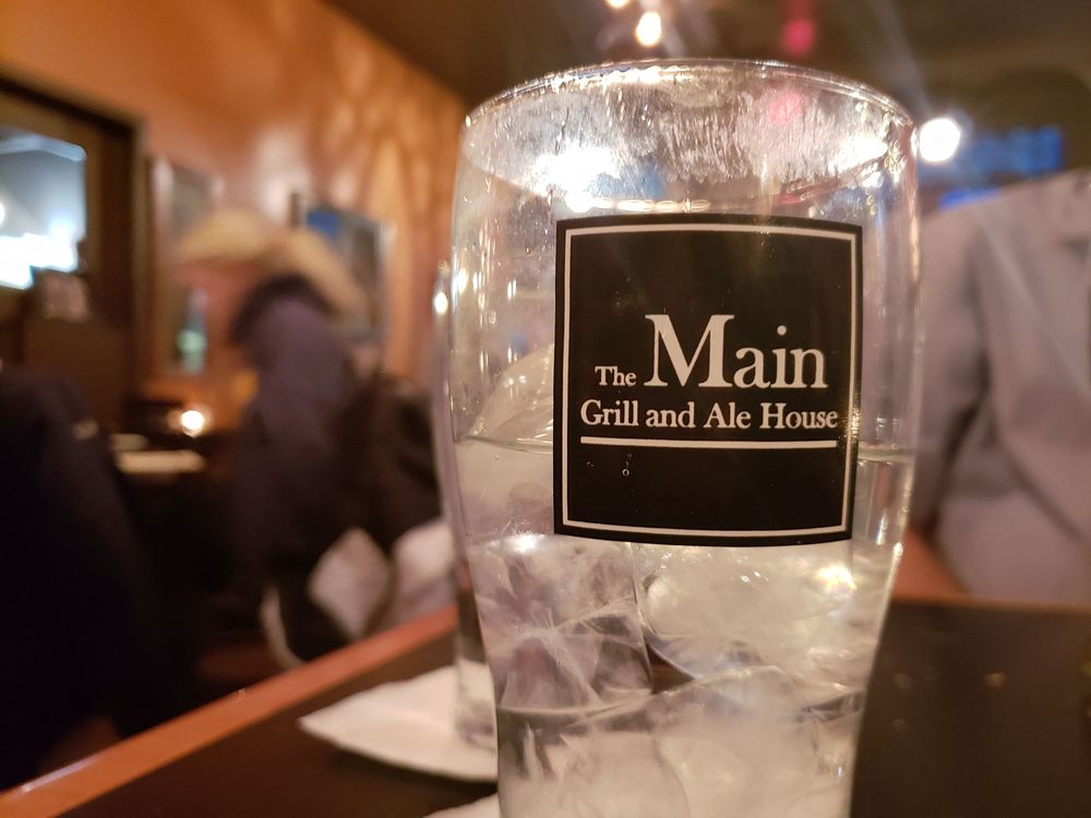 THE MAIN GRILL AND ALE HOUSE Updated October 2024 24 Main Street W, Kingsville, Ontario