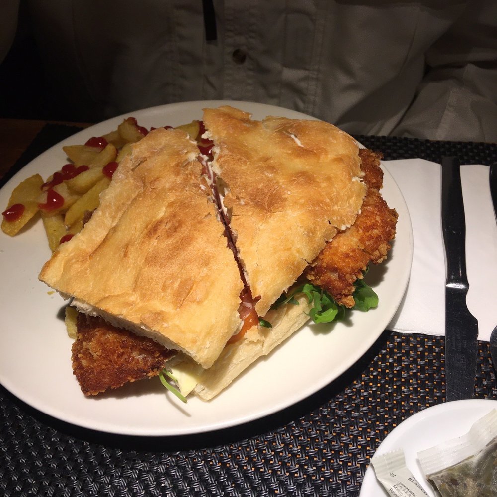 Wow - Schnitzel sandwich - Tapas Bars Near Me - Barcelona, B Wow - Schnitzel sandwich - Tapas Bars Near Me - Barcelona, B