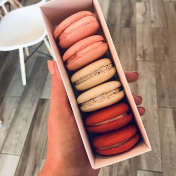 Adelyn Bakery Boutique - Strawberry, cookies & cream, red velvet macaroons - Bubble Tea Near Me - Round Rock, Texas Adelyn Bakery Boutique - Strawberry, cookies & cream, red velvet macaroons - Bubble Tea Near Me - Round Rock, Texas